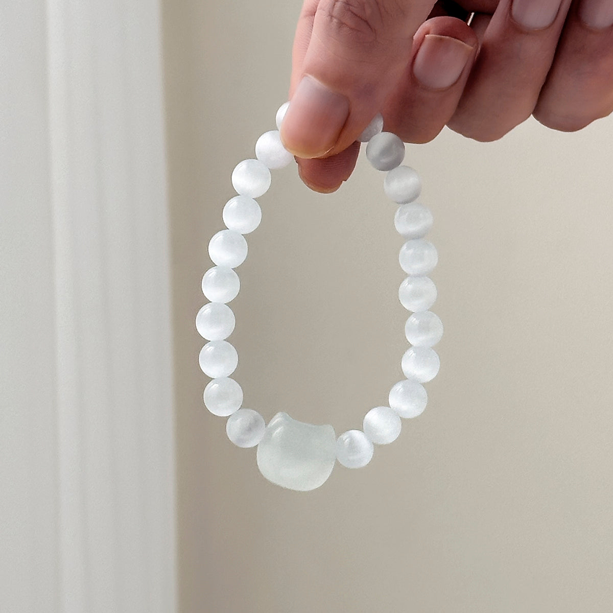 Money Attraction Cat Bracelet - Perfect Gifts For Women (White Cat Eye)