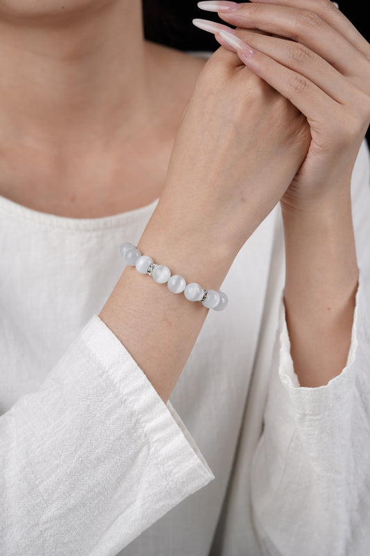 White Cat's Eye Healing Bracelet - Pure Serenity Collection